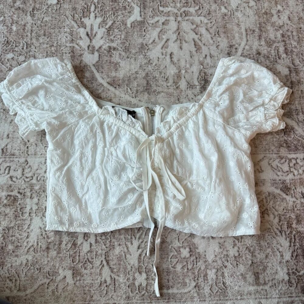 Parisian Women's White Crop-top
